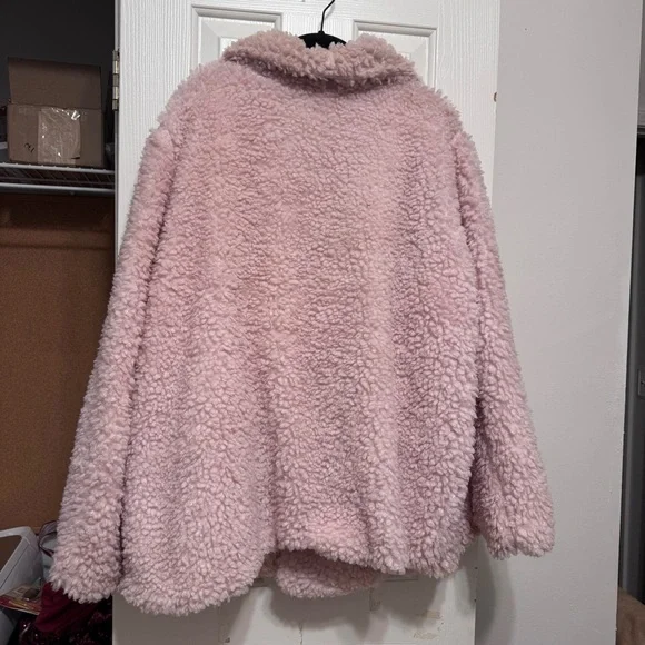 Suzanne Betro Soft Pink Teddy Jacket - Picture 3 of 3